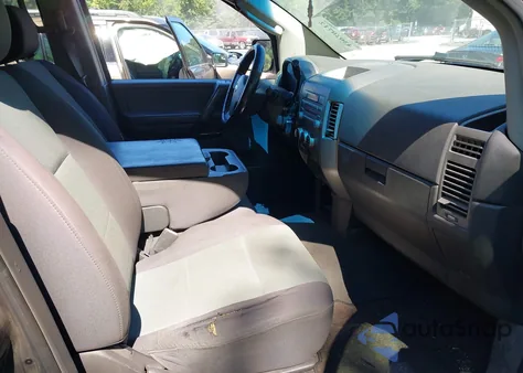 2005 Nissan Titan Xe из США, поврежденный, VIN 1N6AA07B35N555993